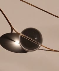 CRYSTAL BALL+GOLD CHAIN NECKLACE <SPHERE>