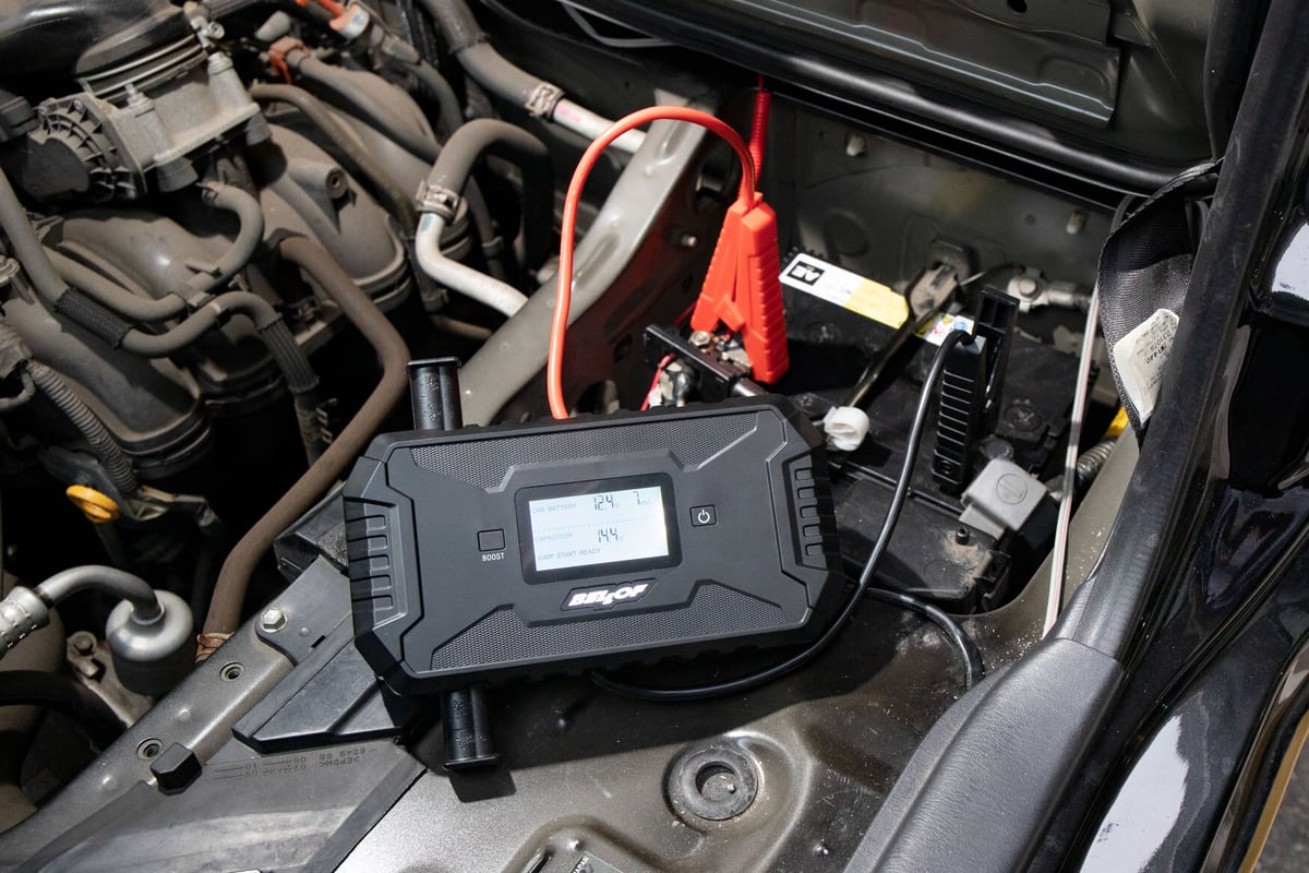 新型・送料無料】ベロフ ジャンプスターター 12V専用 [蓄電式 ウルトラ