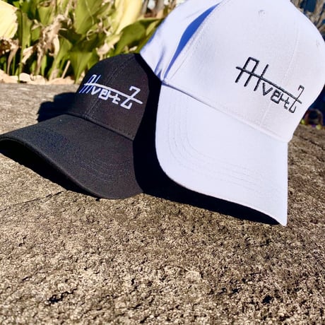 LOGO CAP（White、Black）