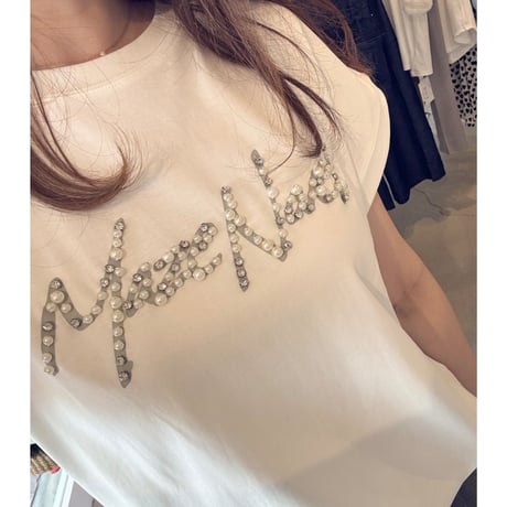 パールビジューTシャツ
