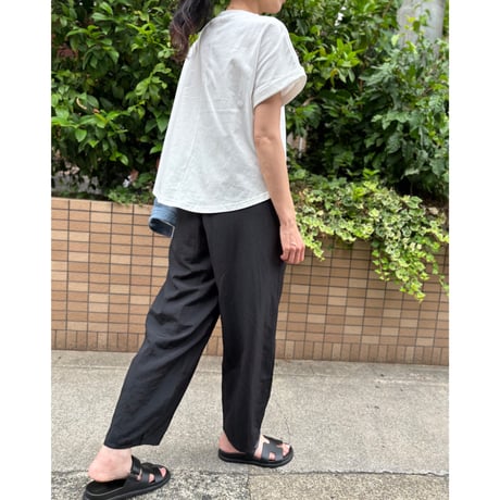 カーブリラックスパンツ