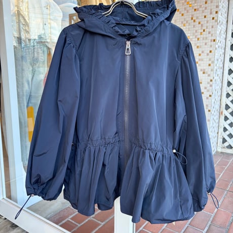 ペプラムタフタブルゾン