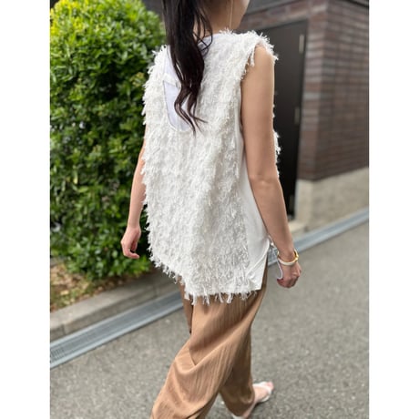 ノースリフェザー裾ドロストトップス