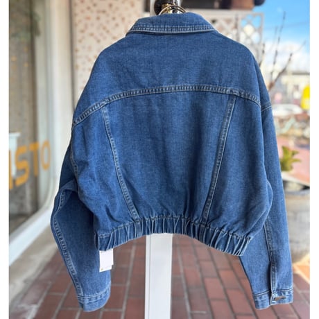 ショートデニムジャケット
