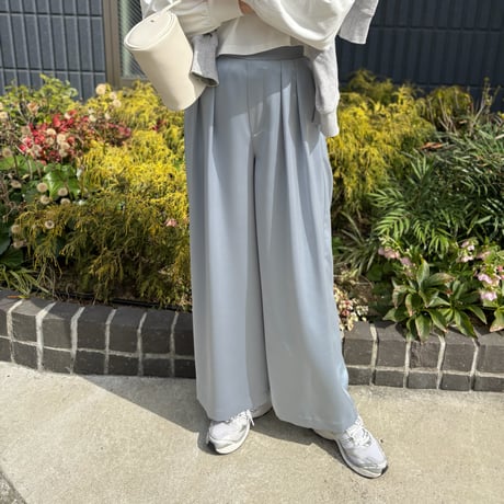 サテンハイウエストストレートパンツ