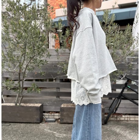レースレイヤードショートスウェット