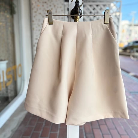 オトナハイウエストタックショートパンツ