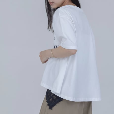 ロゴプリントシャーリングTシャツ