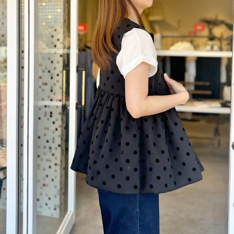 フロッキードットペプラムジレ | KARISTO フロッキードットペプラムジレ | KARISTO