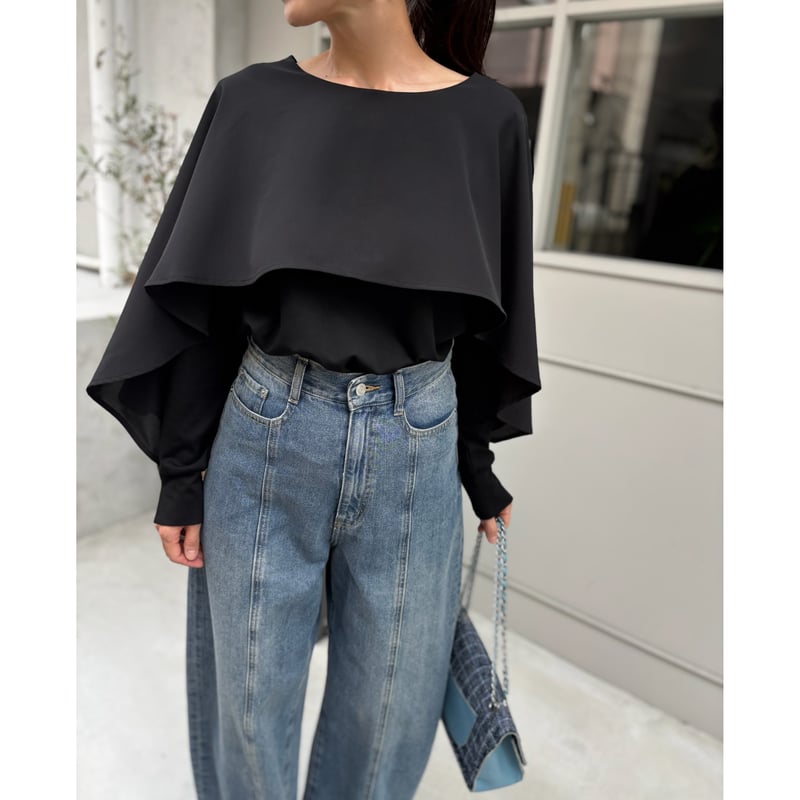 美品✨アドーア　レイヤード　ケープ　プルオーバー　フリル　ウール　黒　38 レイヤードケープドレス