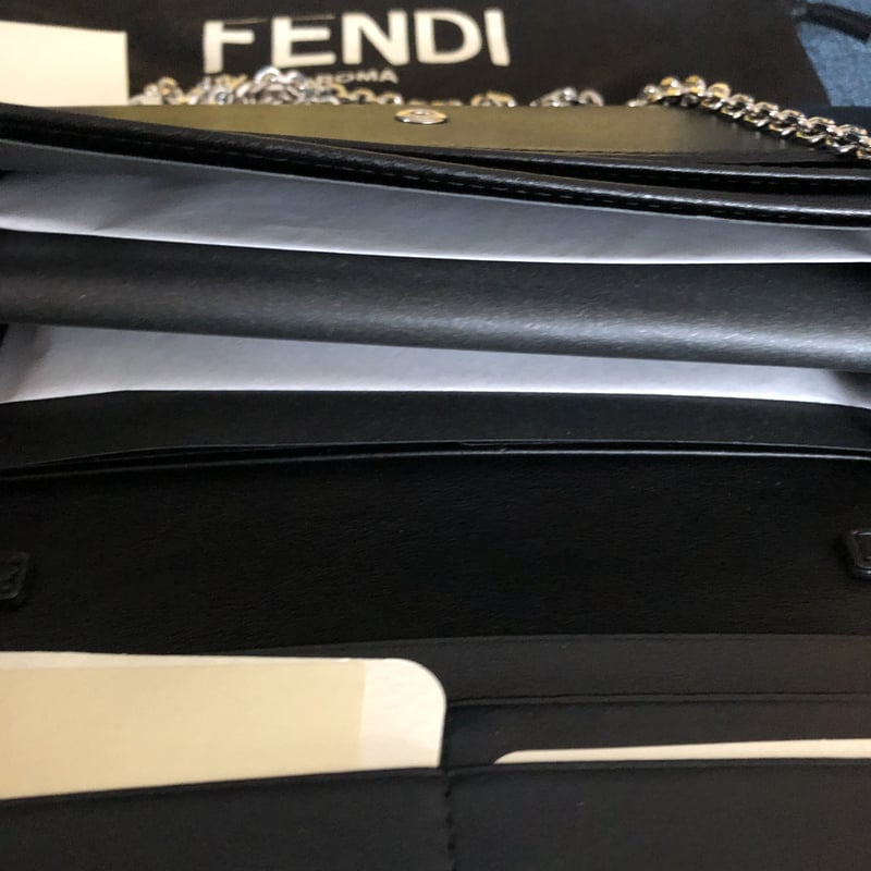 新品 正規 Fendi フェンディ レインボースタッズ チェーン 新品 正規 Fendi フェンディ レインボースタッズ チェーン