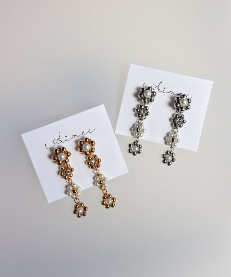 ♪再販】ハンドメイド ✢～南～✢ 臨める ピアス イヤリング