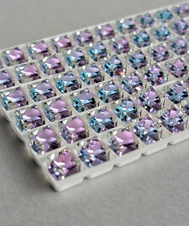 ご予約済：スワロフスキー【種無しブドウだぜ】 8月29日再販(8mm)ヴィトラル | AIMEE