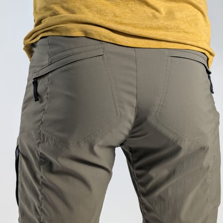 【Tilak+POUTNIK】Tech Shorts
