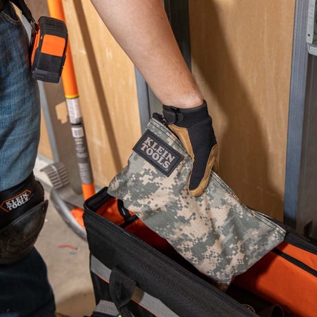 【KLEIN TOOLS】 5139C Zipper Bag, Camouflage Cordura Nylon Tool Pouch