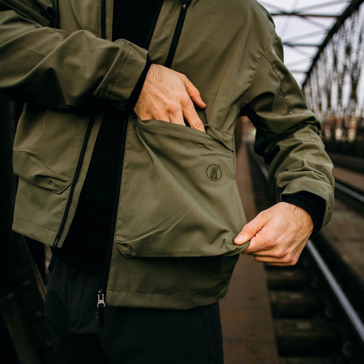 Tilak+POUTNIK】BLADE JACKET | gearism store Tilak+POUTNIK】BLADE JACKET | gearism store