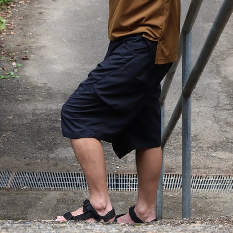 【Tilak+POUTNIK】Quest Shorts