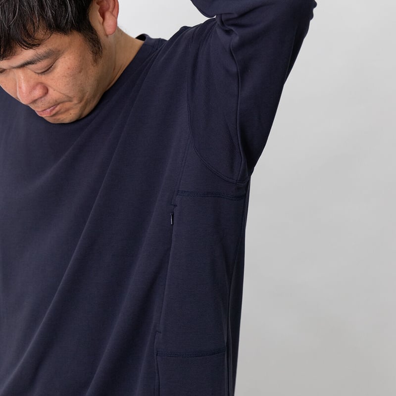 Tilak POUTNIK デルタ リラックスフィット DEL-Tee LIS Tilak POUTNIK デルタ リラックスフィット DEL-Tee LIS tilak