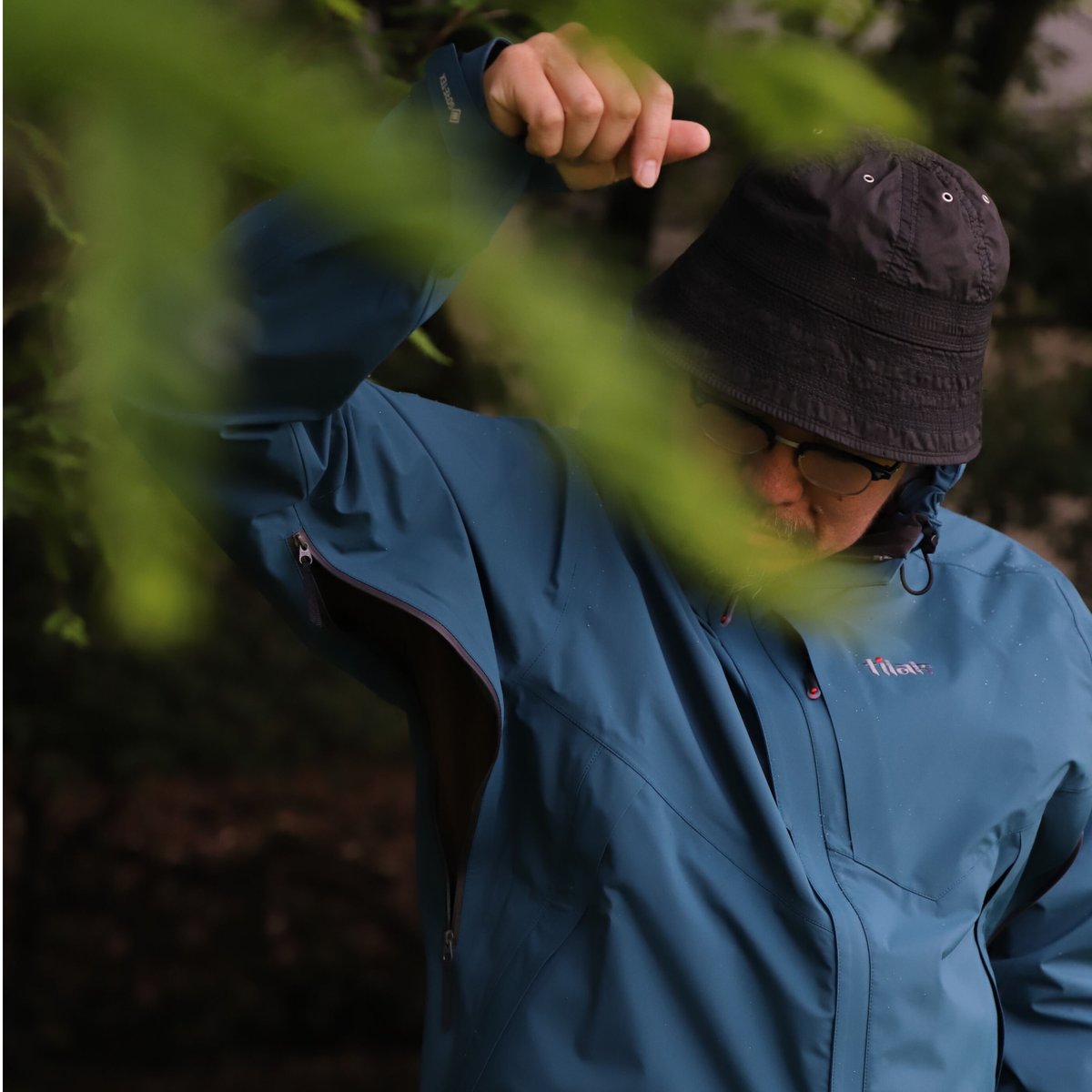 Tilak+POUTNIK】STORM Jacket18 | gearism store