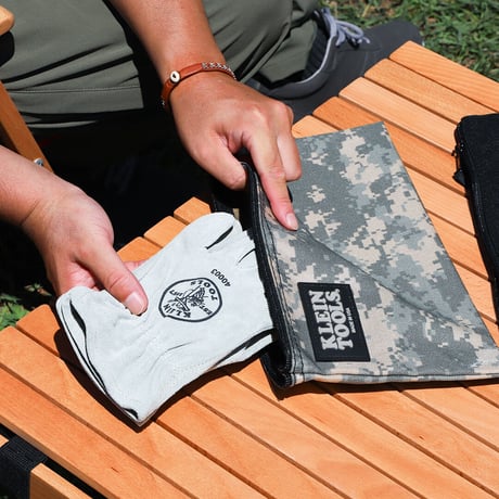 【KLEIN TOOLS】 5139C Zipper Bag, Camouflage Cordura Nylon Tool Pouch
