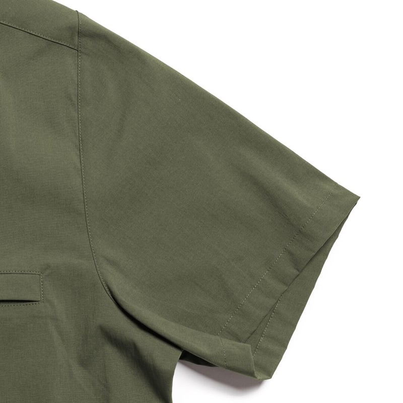 Tilak+POUTNIK】Knight Shirts | gearism store