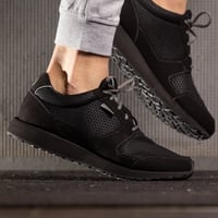 【LUNGE】Derby Run<S> - Laktize (Black)