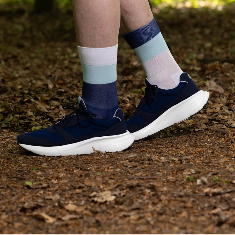 LUNGE Vivo Run　メンズ ランニングシューズ　NAVY/WHITE LUNGE】 Vivo Run Mens Navy/White | gearism store