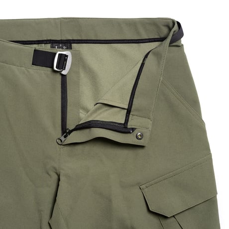 【Tilak+POUTNIK】Armor Shorts