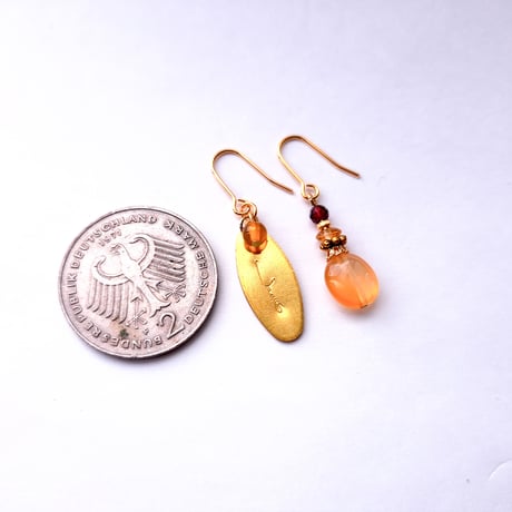 ピアス　asymmetry/カーネリアン・ガーネット