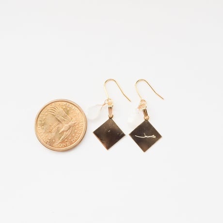 ピアス　rhombus/Gold  ムーンストーンHC