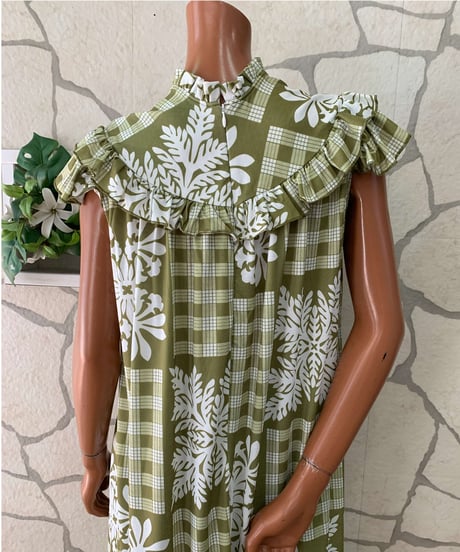 QUILT SLEEVELESS MUUMUU DRESS 　キルトスリーブレス ムームードレス