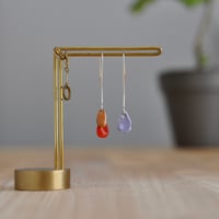 【ペア】3粒ピアス キャメル 朱赤 紫