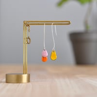 【ペア】3粒ピアス　ピンク　オレンジ　黄