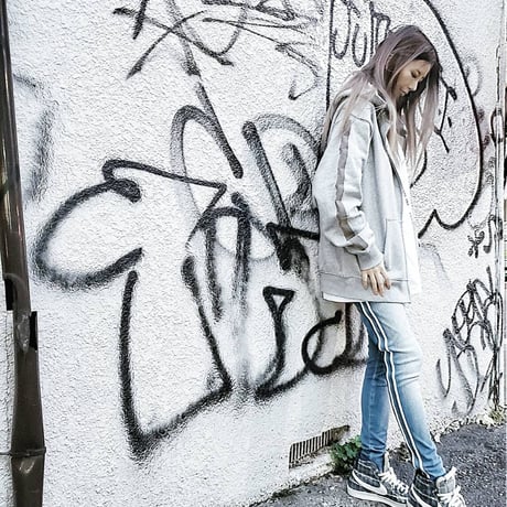 Line Zip-up Hoodie (Gray)