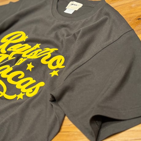REG Star Script T-shirt(black×Yellow)