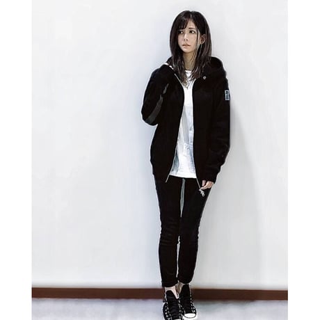 Line Zip-up Hoodie (Black)