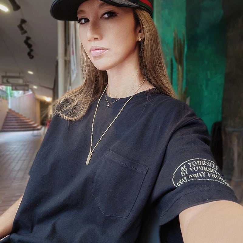 BE YOURSELF Pocket T-shirt (Black×Beige) | CORA BE YOURSELF Pocket T-shirt (Black×Beige) | CORA