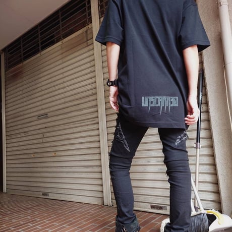 BE YOURSELF Pocket T-shirt (Black×Beige)