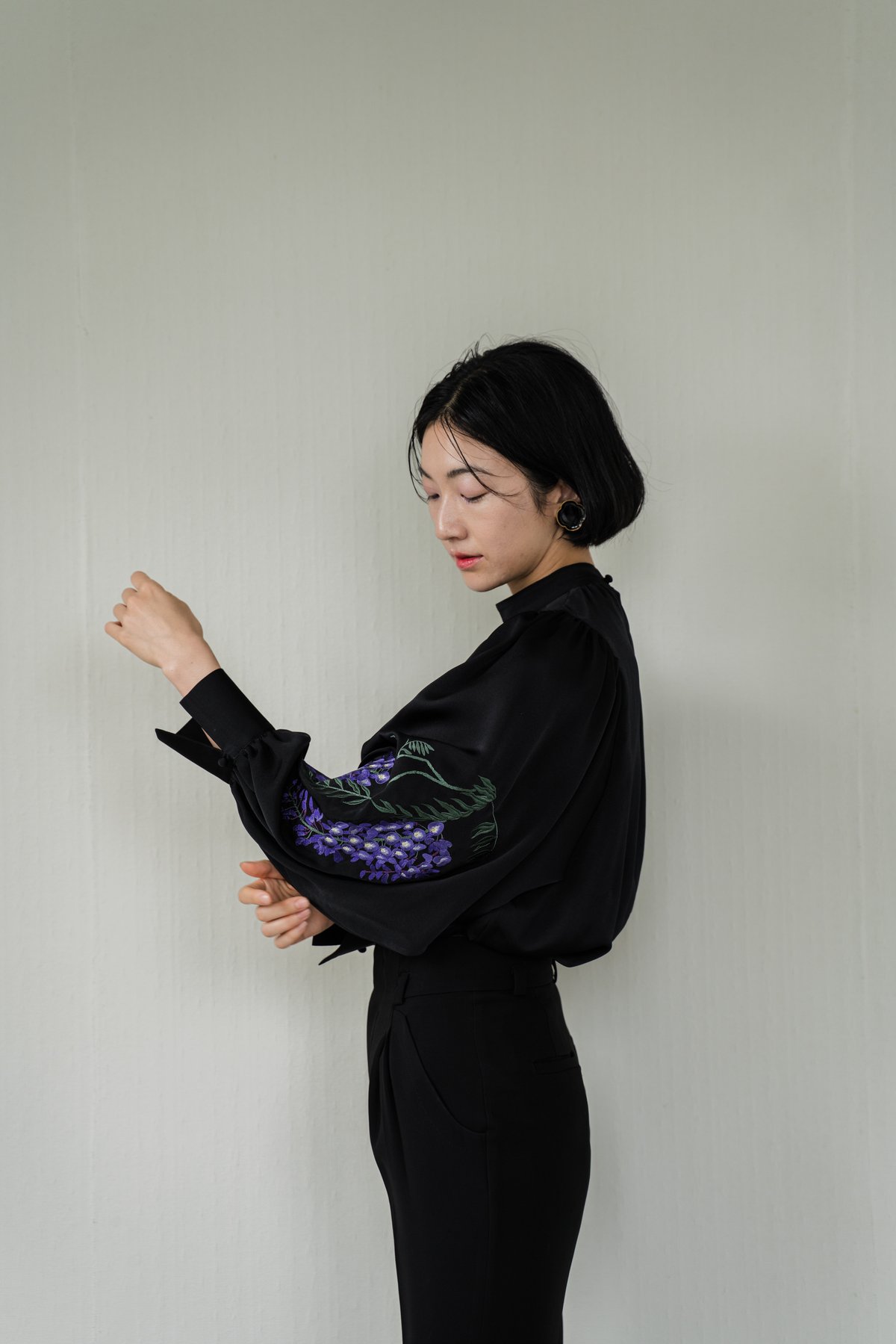 花を着るブラウス#05【藤】 -black- | iCONOLOGY