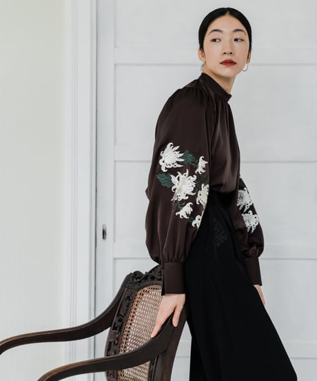 ♡frankygrow♡ブラウス黒&プリント×黒ワンピース&チェックワンピース iCONOLOGY