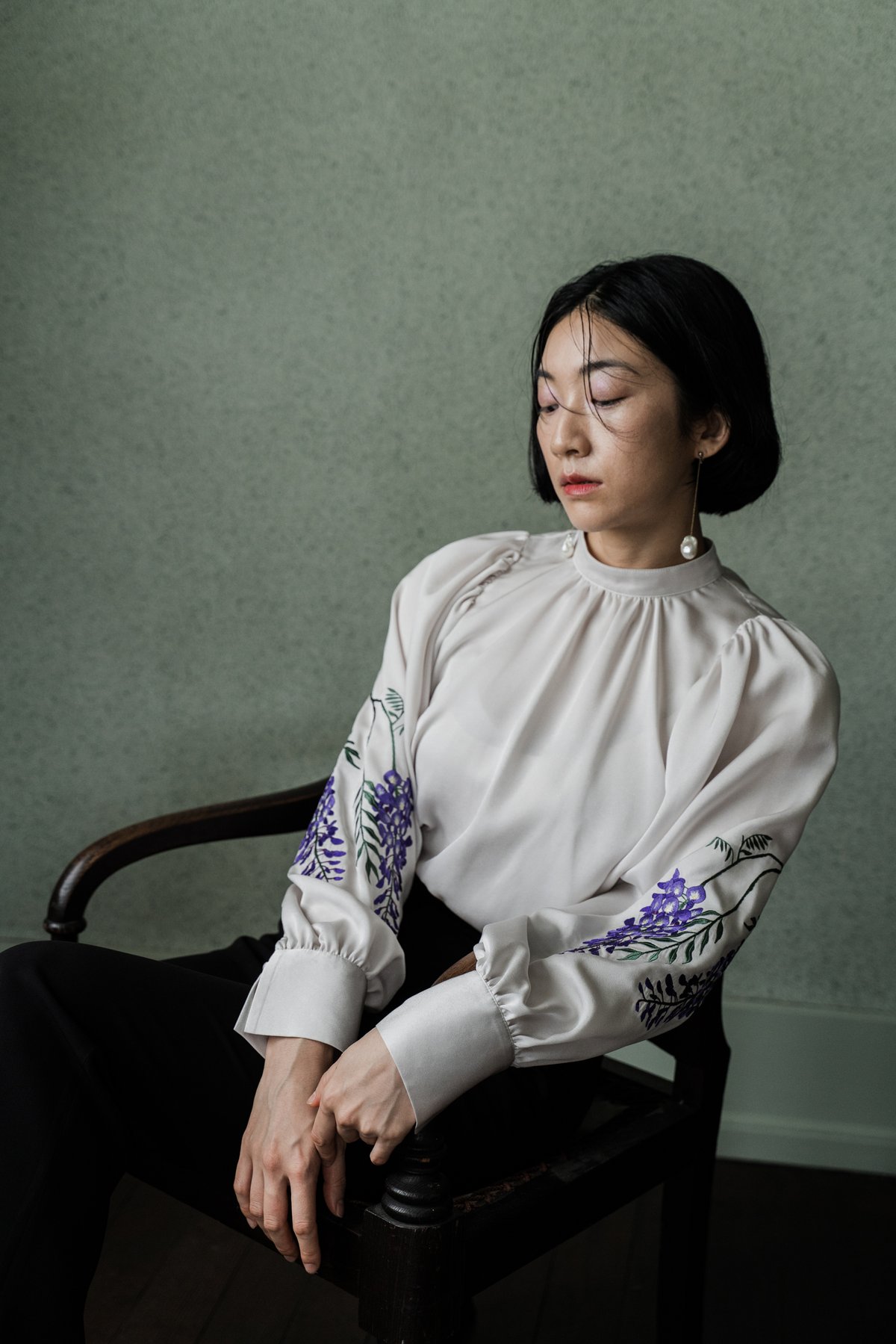 (未使用) iCONOLOGY の花を着るブラウス#04 花を着るブラウス#04【松】-black- | iCONOLOGY