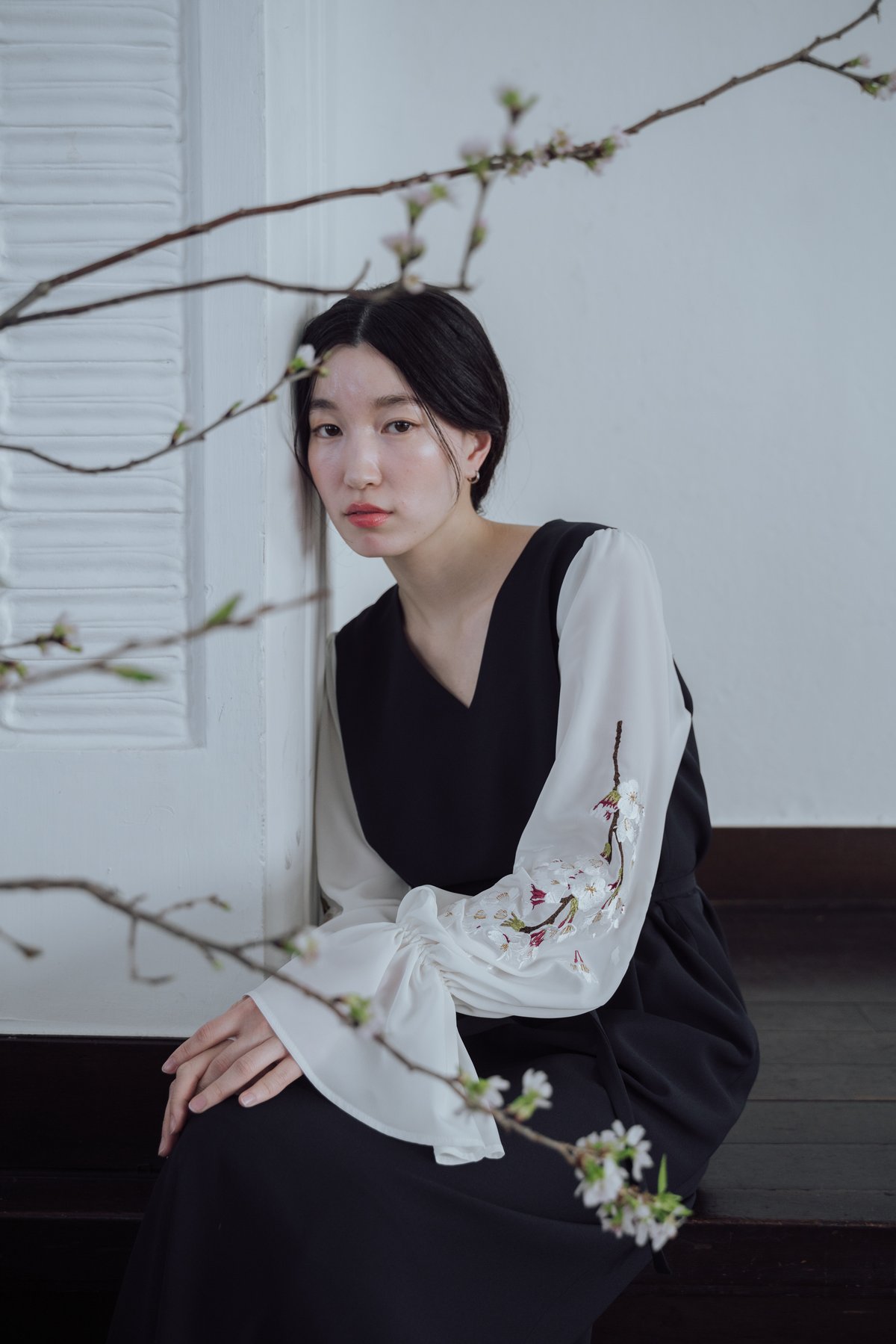 花を着るワンピース#02【桜】-navy- | iCONOLOGY