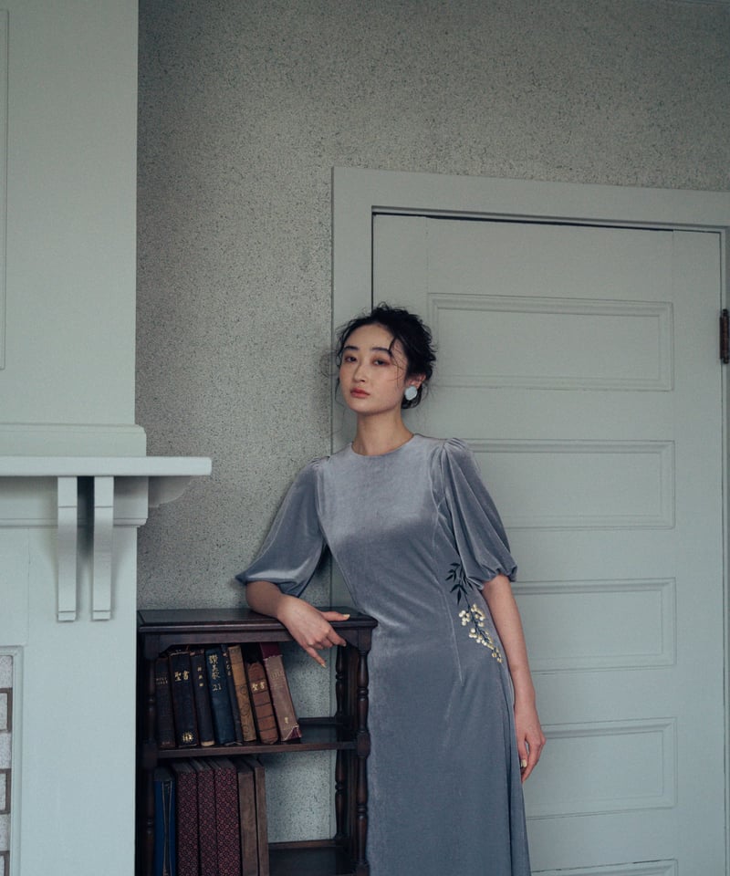 iconology 花を着るワンピース　#06 南天　gray 花を着るワンピース#06【南天】-gray- | iCONOLOGY
