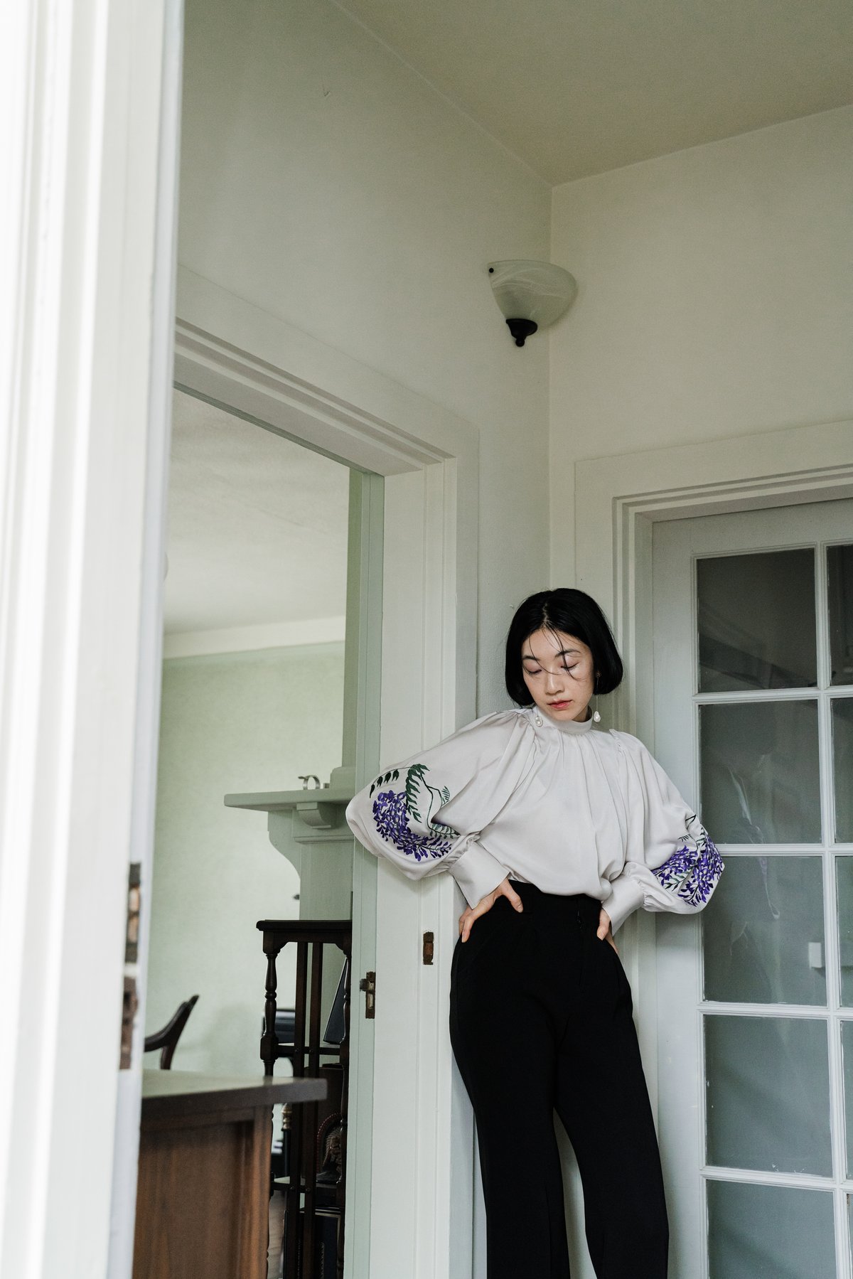 花を着るブラウス#05【藤】 -lightgray- | iCONOLOGY