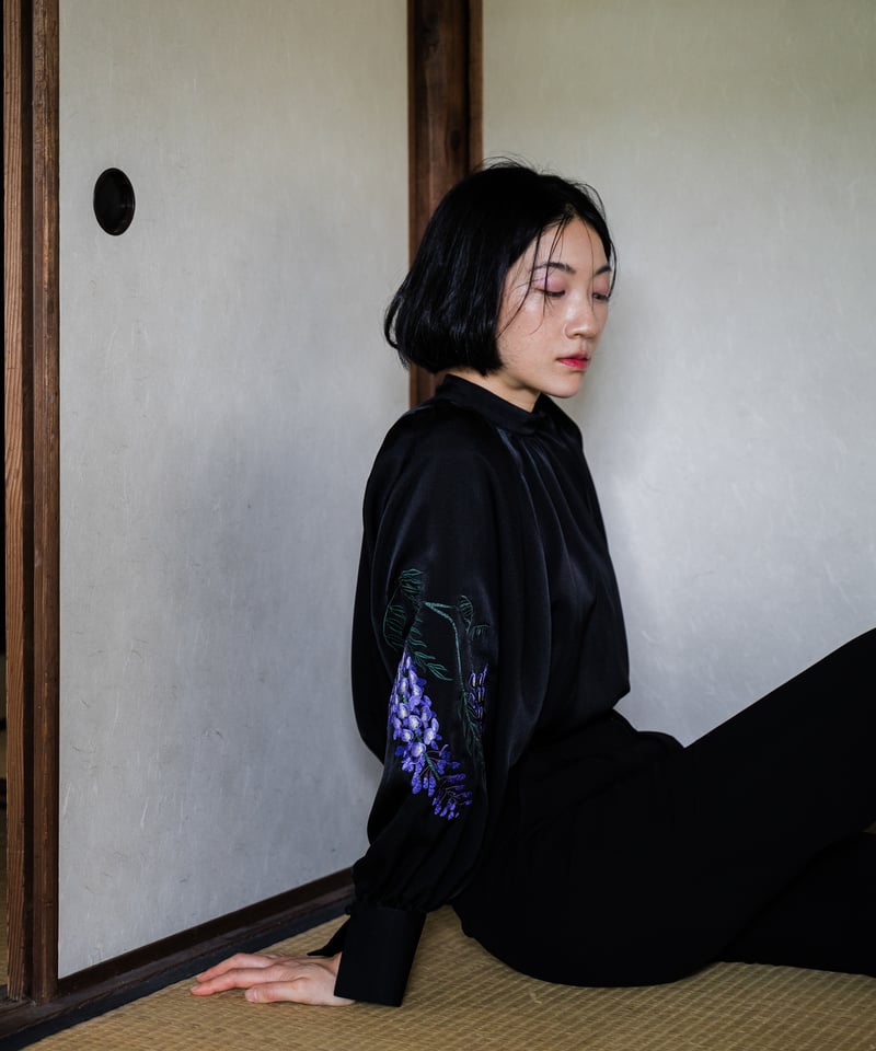 花を着るブラウス#05【藤】 -black- | iCONOLOGY