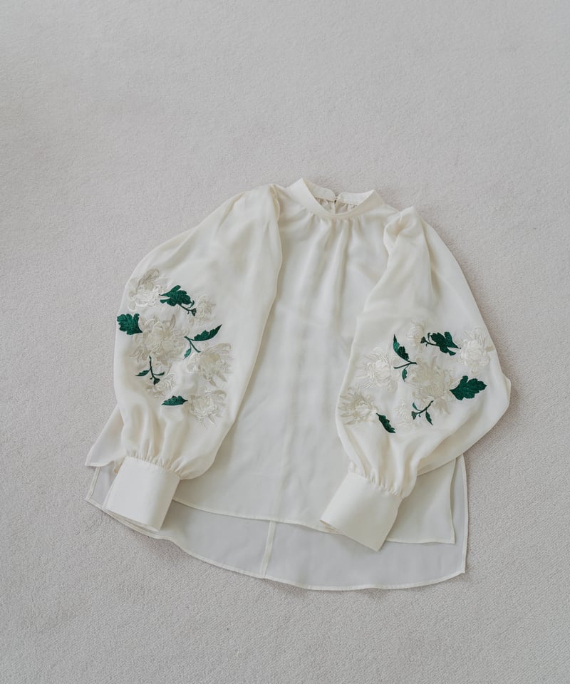 花を着るブラウス#05【菊】 -white- | iCONOLOGY