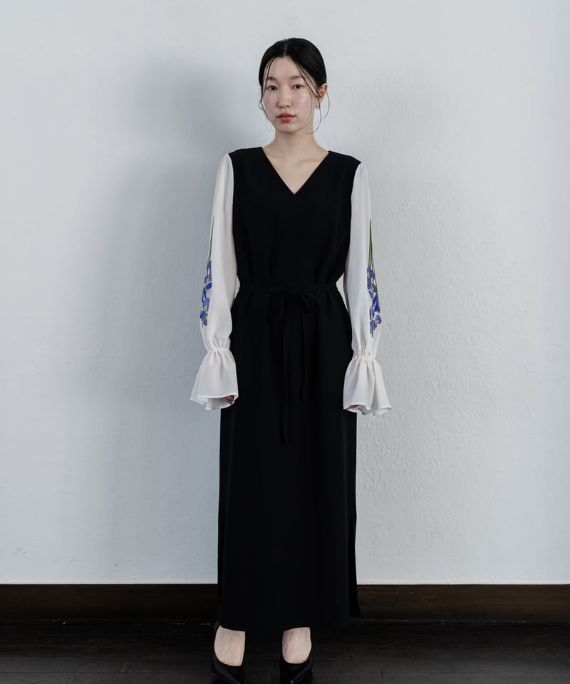 花を着るワンピース#02【菖蒲】-black- | iCONOLOGY