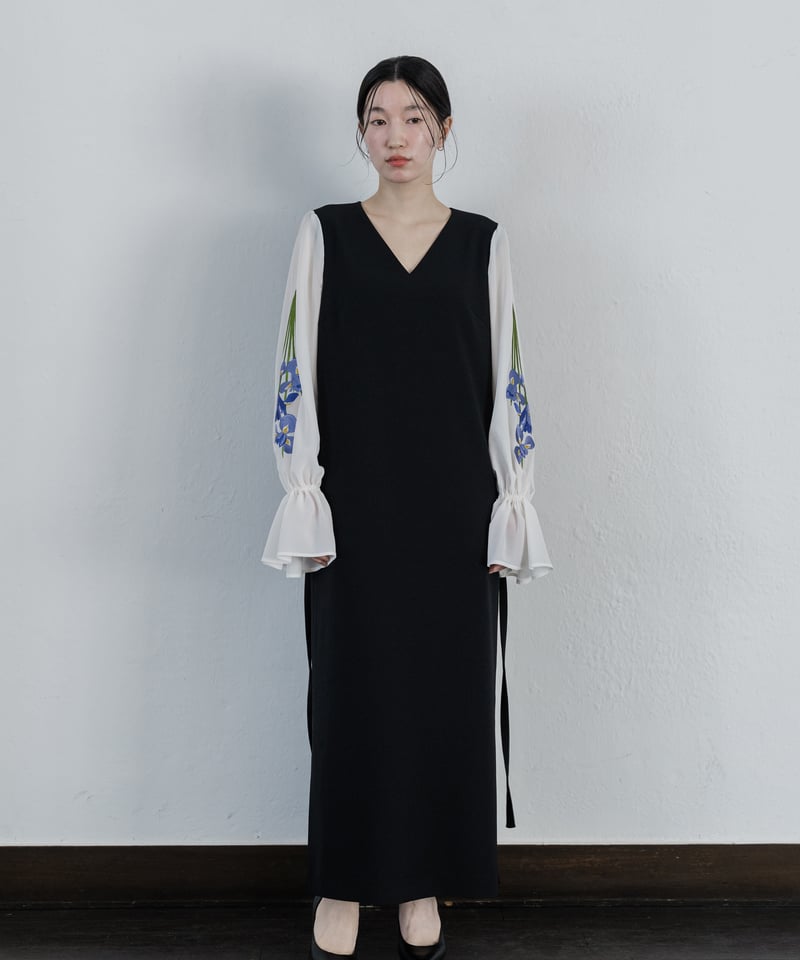 花を着るワンピース#02【菖蒲】-black- | iCONOLOGY