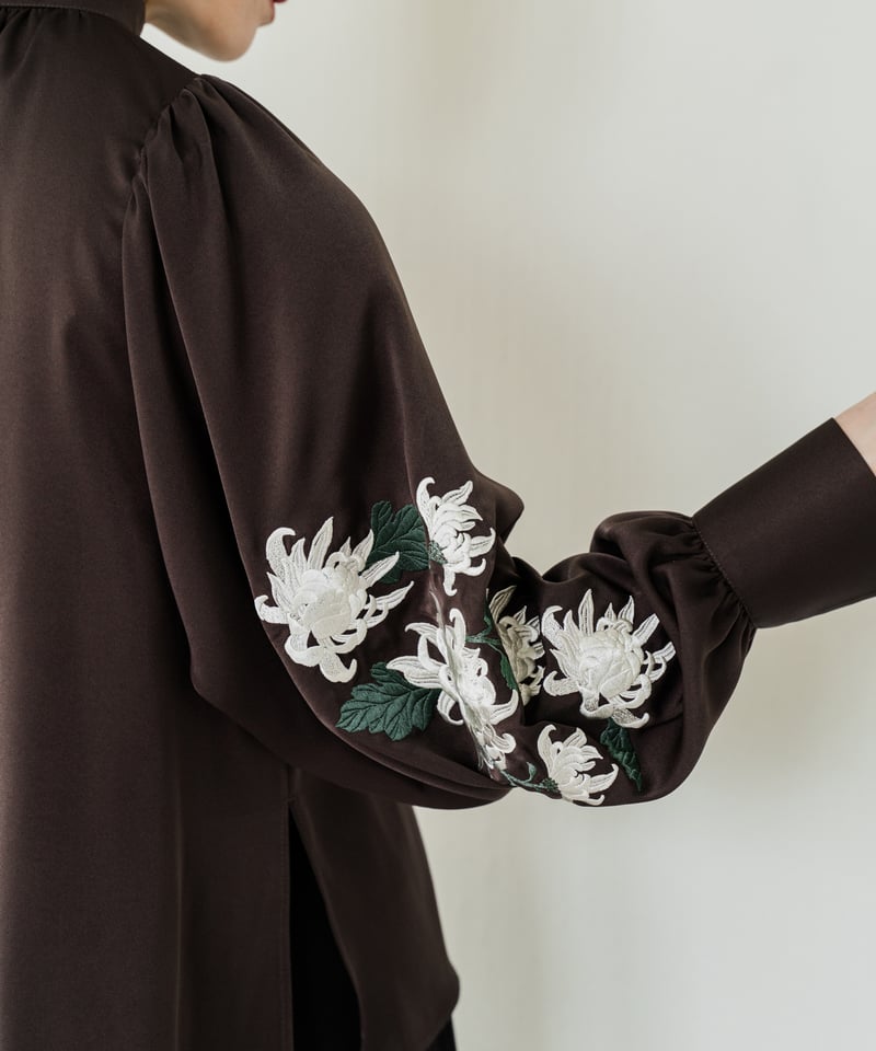 花を着るブラウス#05【菊】 -brown- | iCONOLOGY