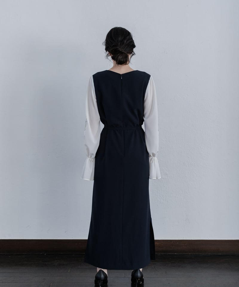 花を着るワンピース#02【白木蓮】-navy- | iCONOLOGY